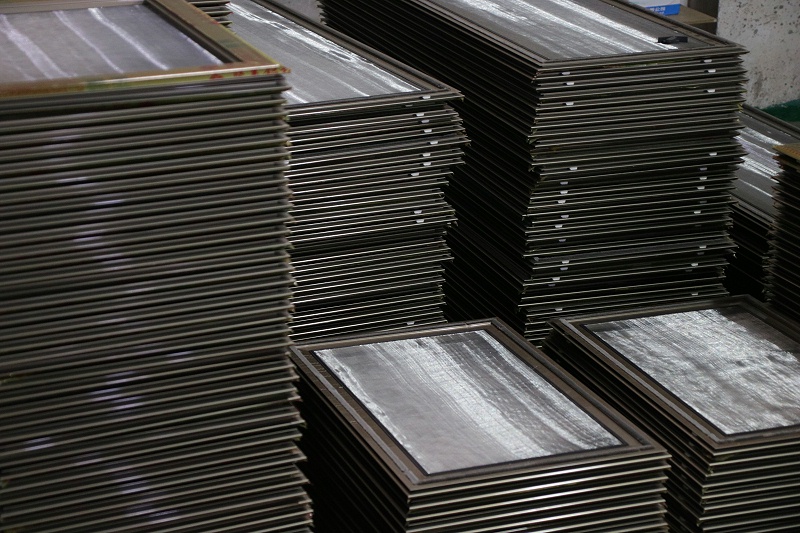 高檔鋁合金門窗的定制設(shè)計(jì)，原來大有講究！【樓上樓門窗】